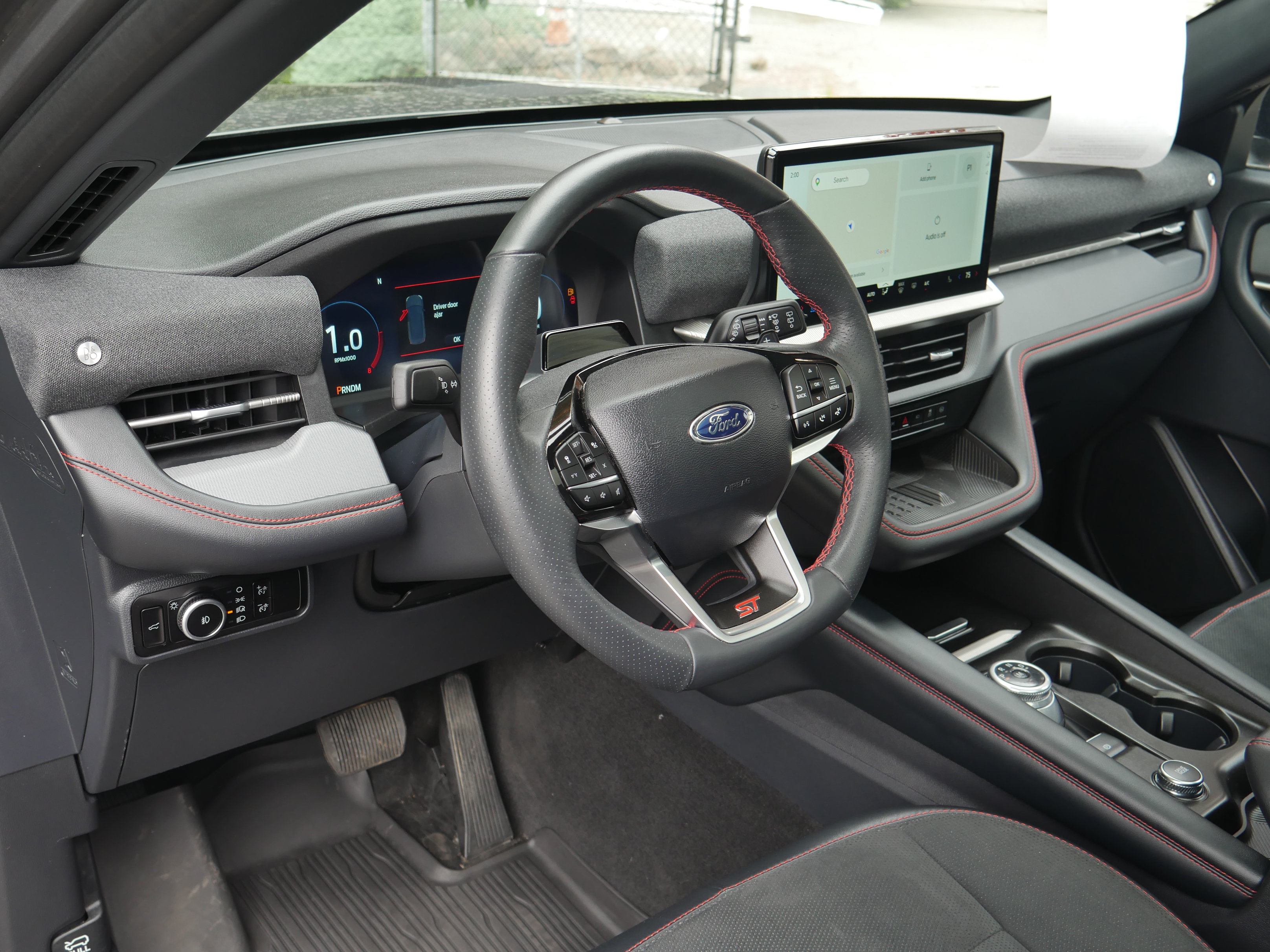 Certified 2025 Ford Explorer ST AWD/4WD image 4