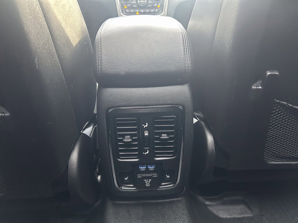 Used 2017 Jeep Grand Cherokee Summit image 32