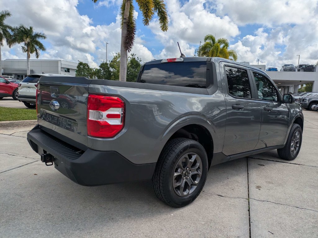 Certified 2024 Ford Maverick XLT FWD image 4