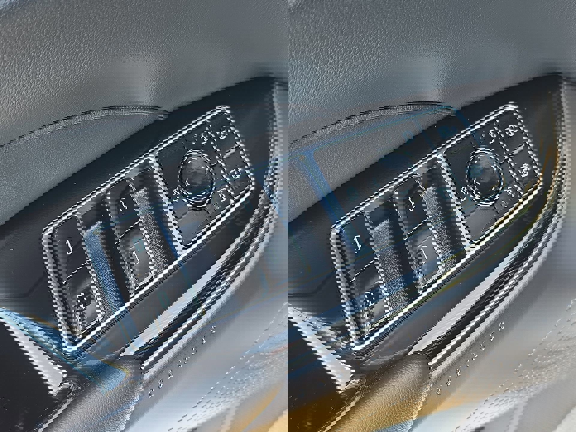 Used 2024 Cadillac Lyriq Sport image 46