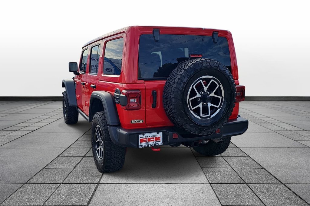 Used 2025 Jeep Wrangler Unlimited Rubicon AWD/4WD image 7