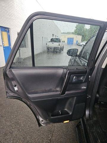 Used 2023 Toyota 4Runner TRD Off-Road Premium w/ Off Road Premium Plus Package AWD/4WD image 31