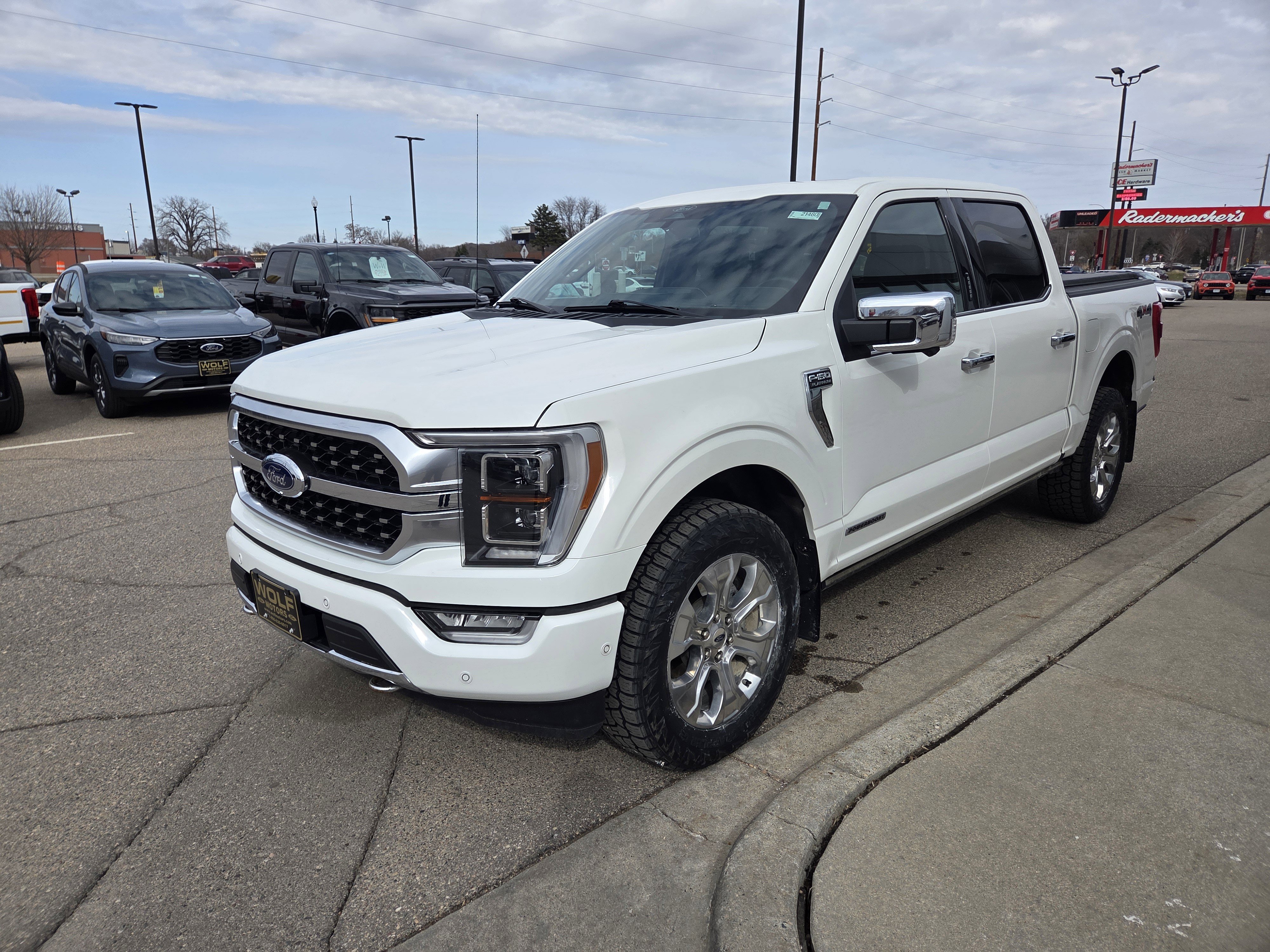 Certified 2022 Ford F150 Platinum w/ Equipment Group 701A High AWD/4WD image 16