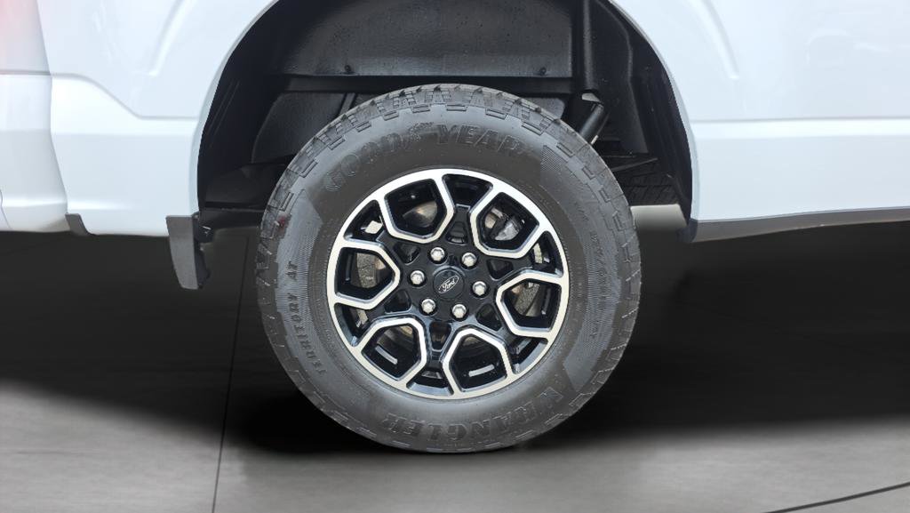 Certified 2022 Ford F150 XL w/ STX Appearance Package image 15
