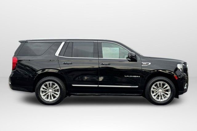 Used 2022 GMC Yukon SLT w/ SLT Luxury Package image 2