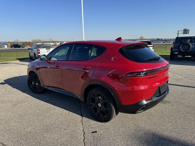 Used 2024 Dodge Hornet R/T w/ R/T Blacktop Package image 3