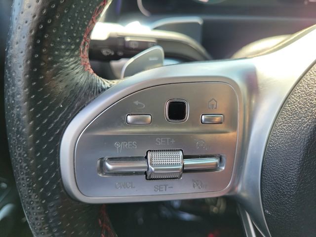 Used 2020 Mercedes-Benz GLB 250 4MATIC image 5
