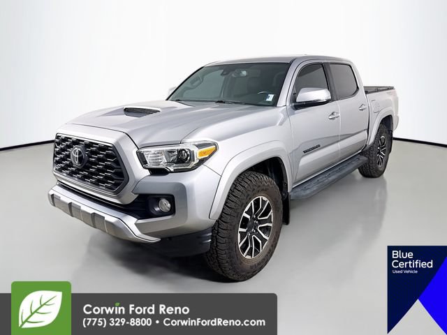 Used 2021 Toyota Tacoma TRD Sport w/ TRD Premium Sport Package AWD/4WD image 4