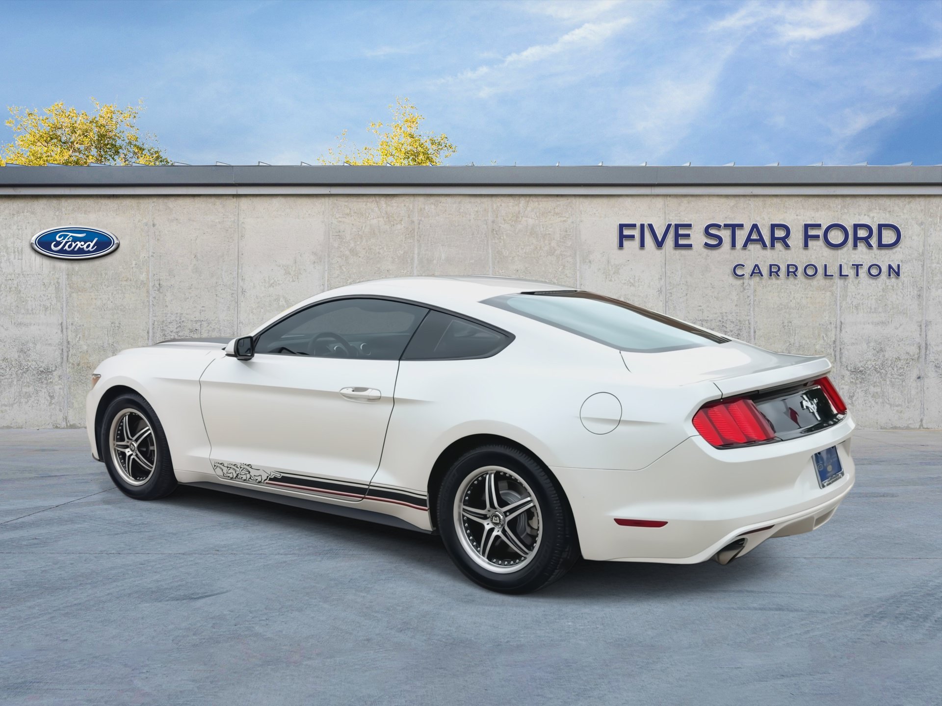 Certified 2017 Ford Mustang Coupe RWD image 6