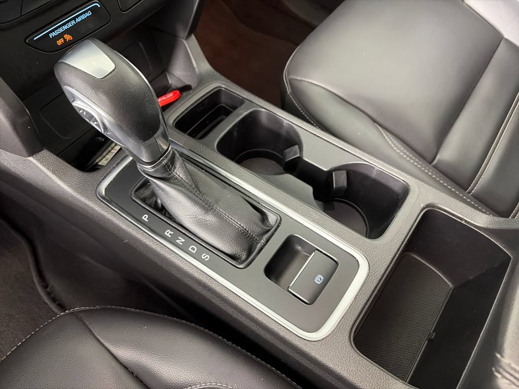 Certified 2019 Ford Escape SEL FWD image 22