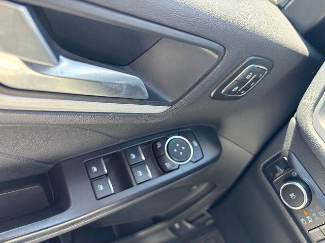 Certified 2025 Ford Escape Platinum AWD/4WD image 27