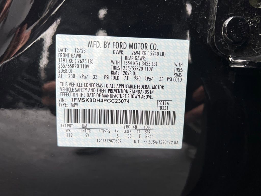 Certified 2023 Ford Explorer XLT w/ Equipment Group 202A image 32