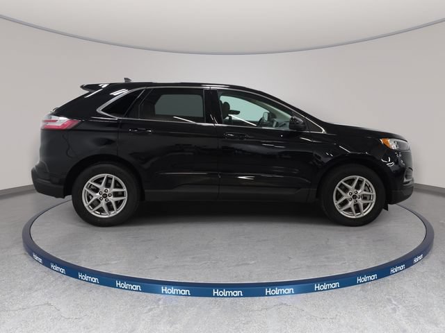 Certified 2024 Ford Edge SEL AWD/4WD image 4