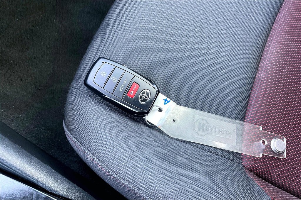 Used 2024 Toyota Corolla SE image 36