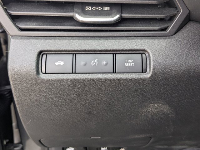 Used 2024 Nissan Altima 2.5 SV FWD image 21