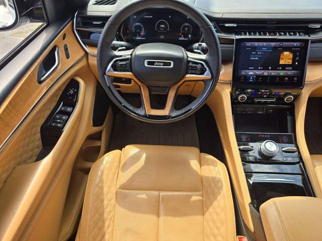 Used 2023 Jeep Grand Cherokee L Summit image 14