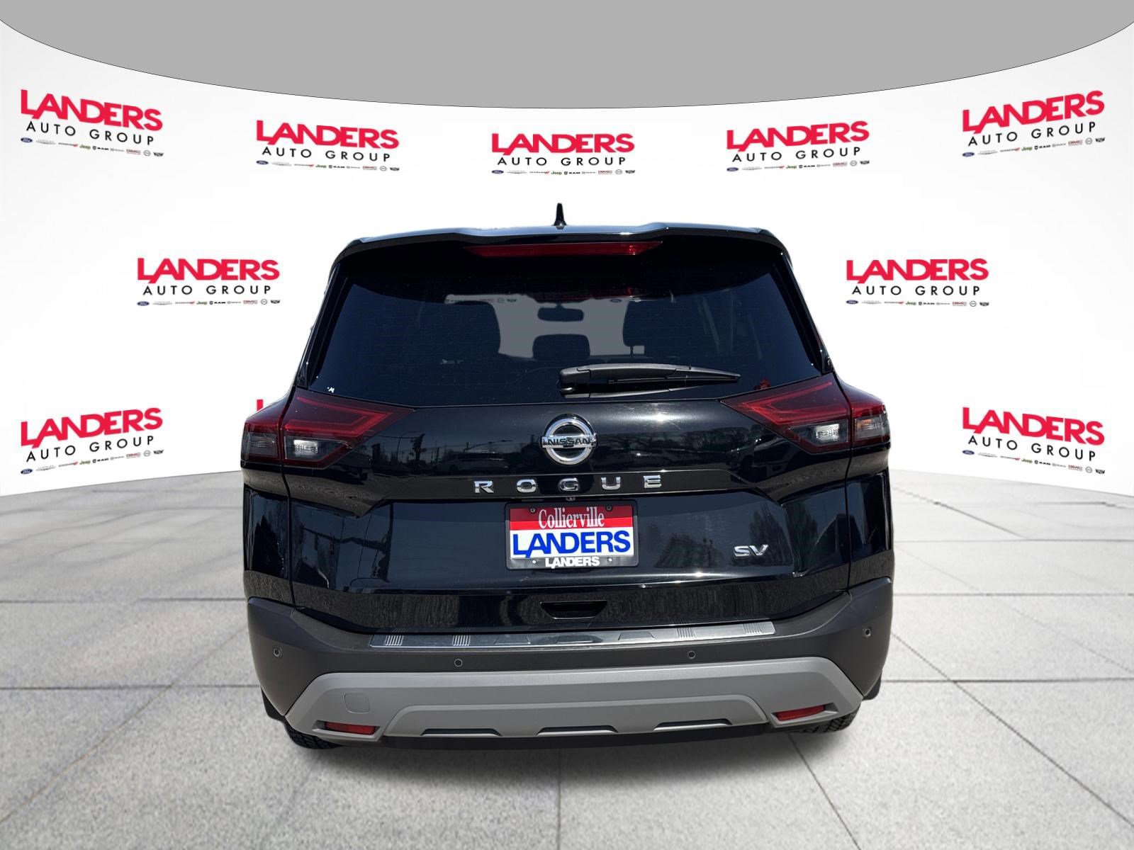 Used 2021 Nissan Rogue SV image 4