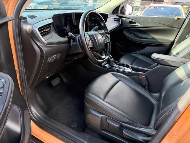 Used 2024 Buick Encore GX Sport Touring w/ Advanced Technology Package FWD image 11