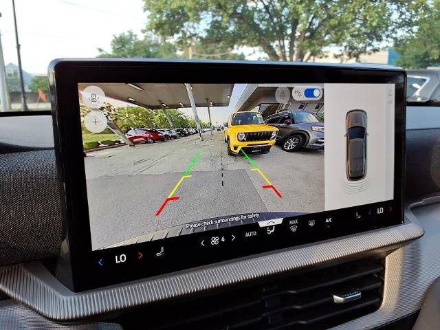 Certified 2025 Ford Explorer Active AWD/4WD image 16