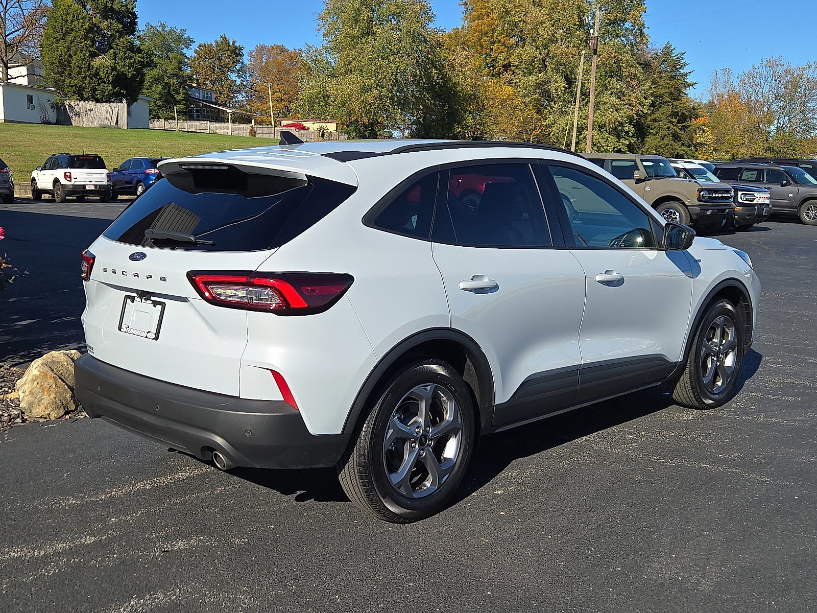 Certified 2025 Ford Escape ST-Line w/ Tech Pack #1 image 4