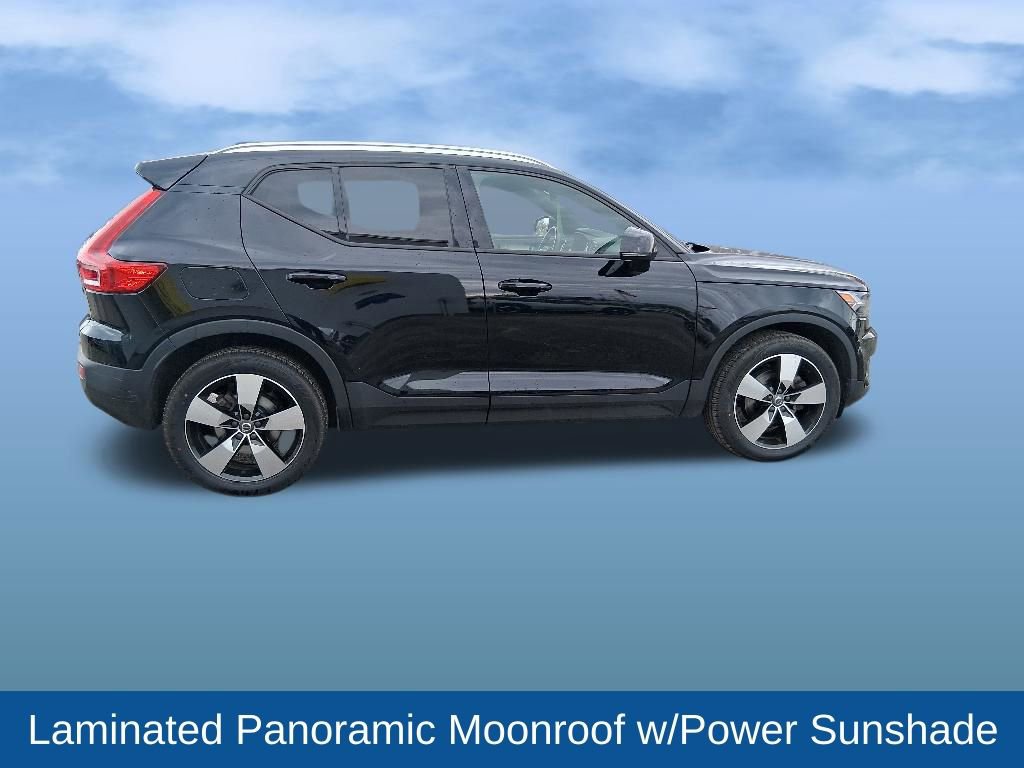 Used 2020 Volvo XC40 T5 Momentum AWD/4WD image 8