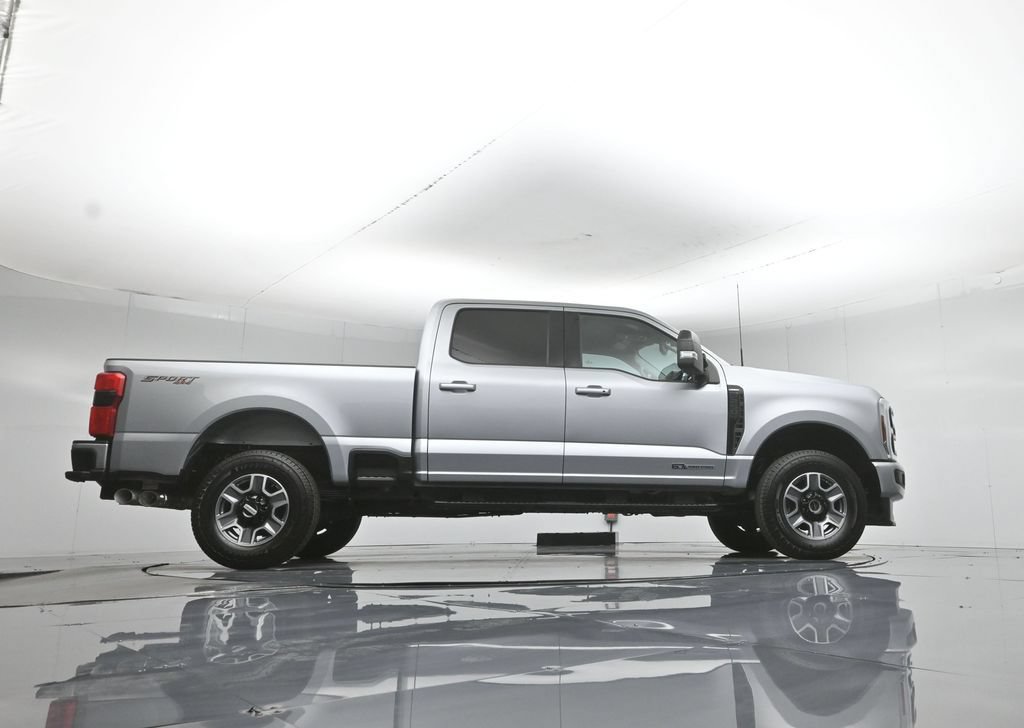Certified 2024 Ford F250 Lariat w/ Sport Appearance Package AWD/4WD image 8