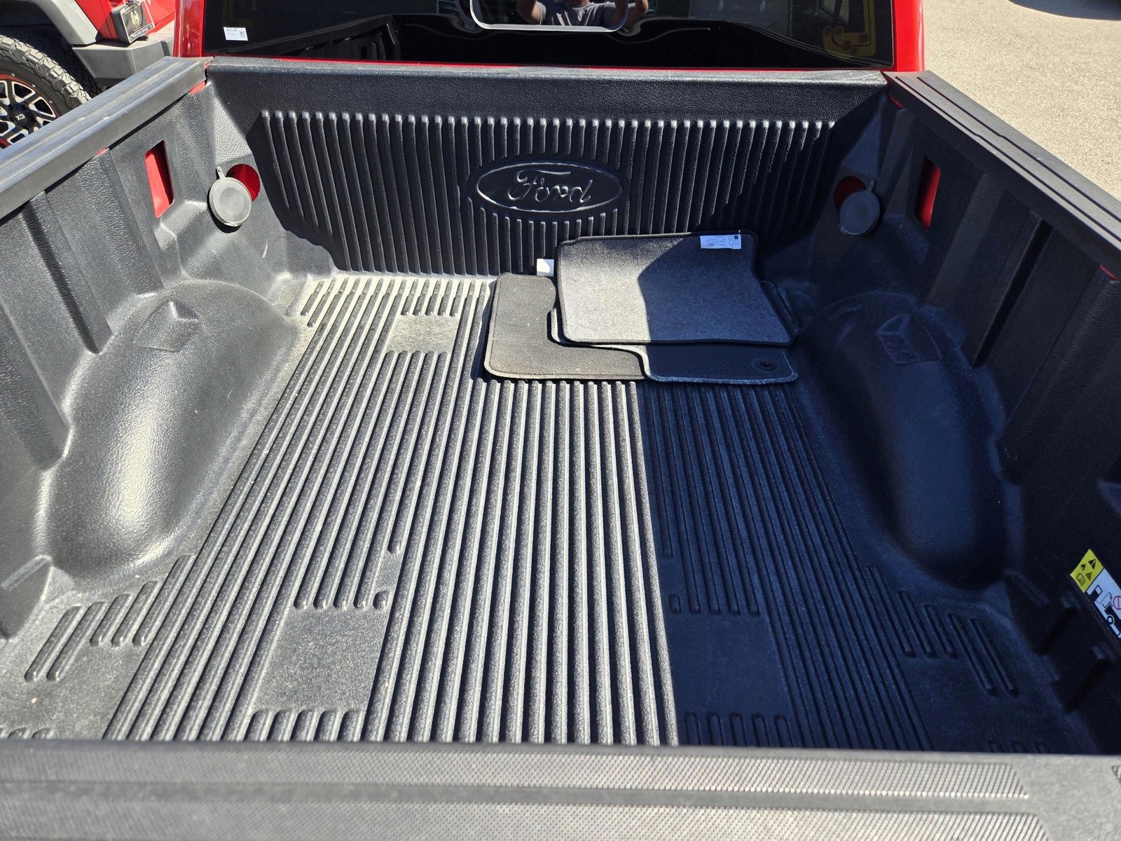 Certified 2022 Ford F150 XLT w/ Equipment Group 302A High image 30