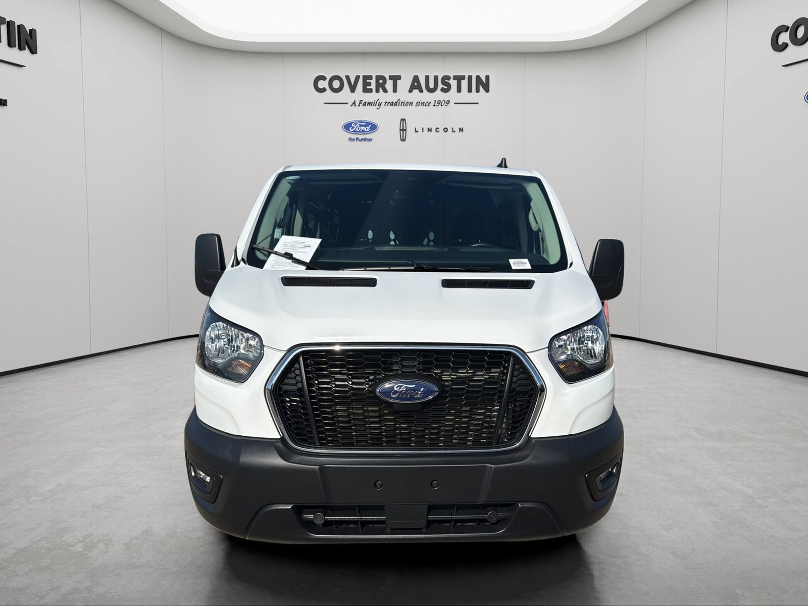 Certified 2025 Ford Transit 250 Low Roof w/ Exterior Upgrade Package RWD image 8