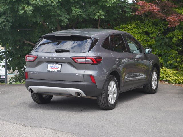 Certified 2025 Ford Escape Active AWD/4WD image 23