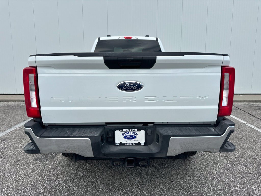 Certified 2025 Ford F250 XLT w/ FX4 Off-Road Package AWD/4WD image 6