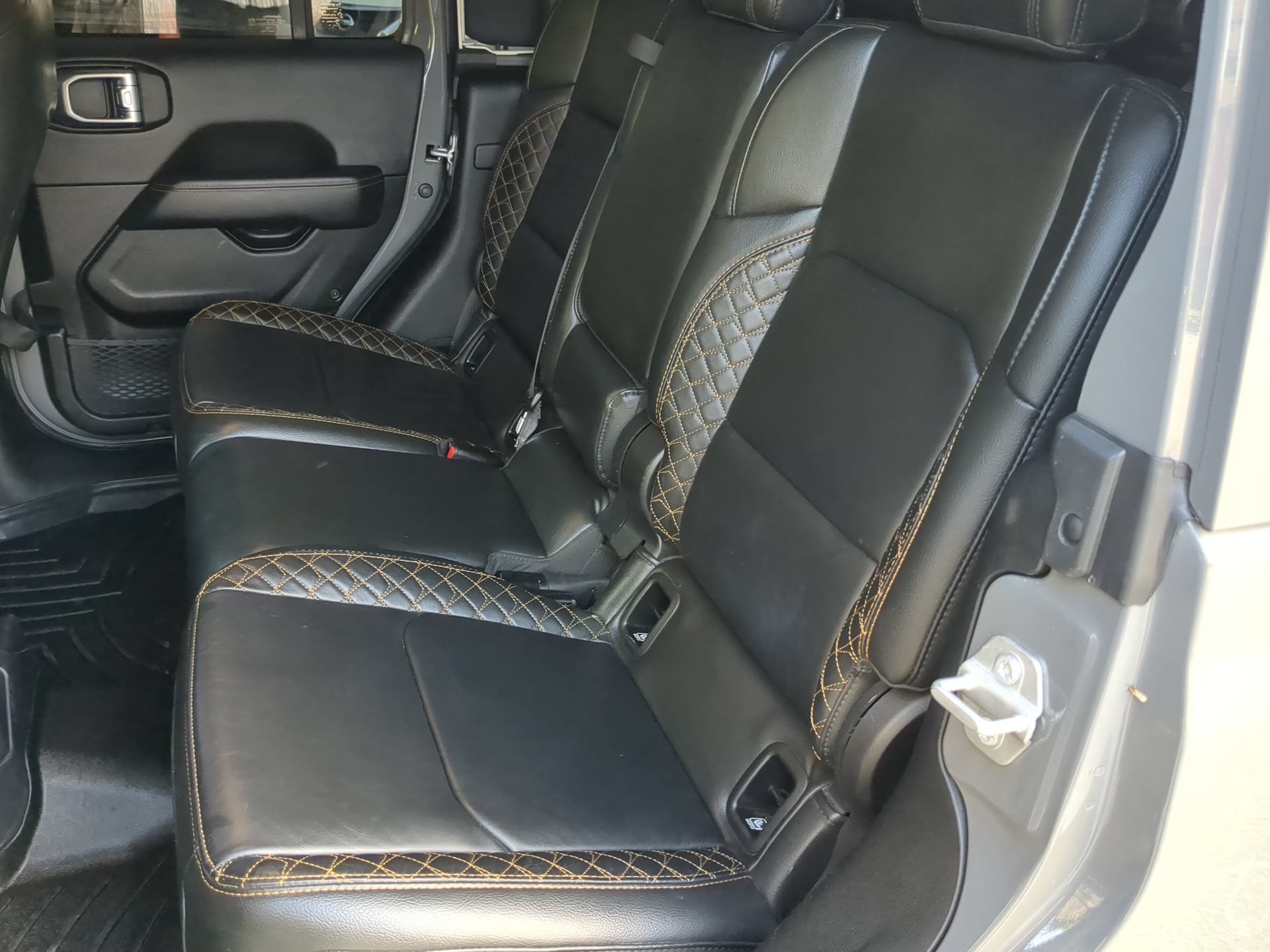Used 2022 Jeep Gladiator Overland AWD/4WD image 53