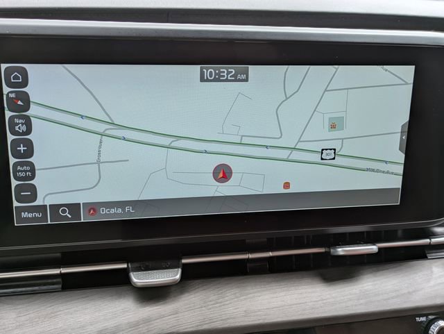 Used 2023 Kia Carnival SX FWD image 22