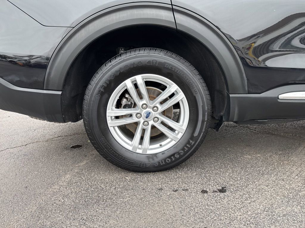 Certified 2021 Ford Explorer XLT w/ Equipment Group 202A AWD/4WD image 41