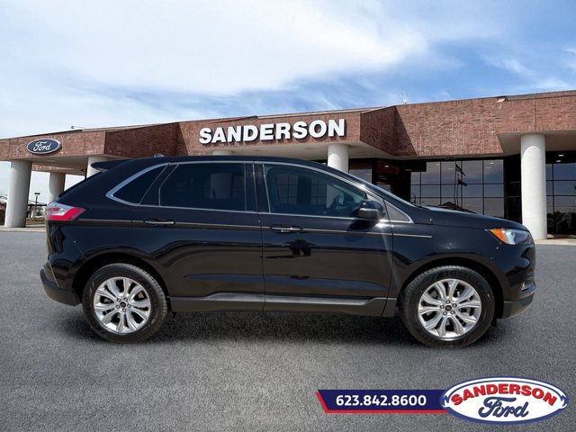 Certified 2023 Ford Edge Titanium AWD/4WD image 2