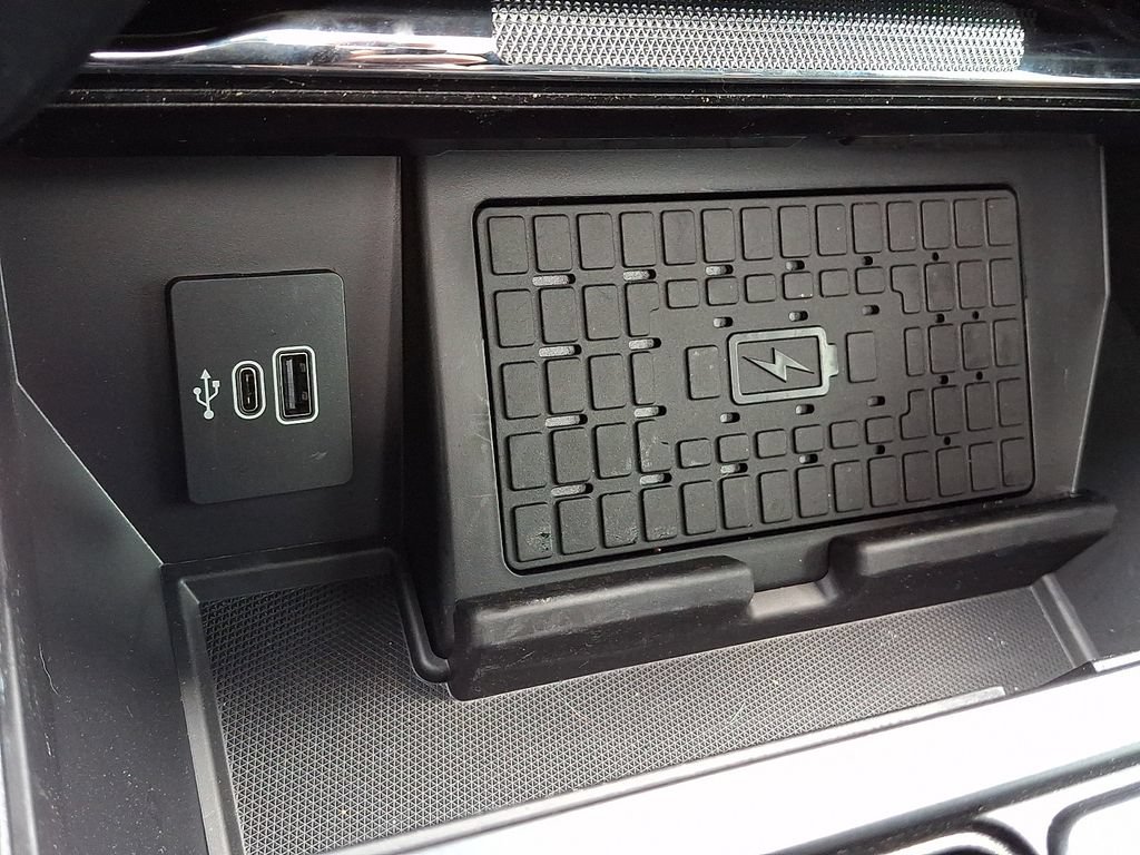 Certified 2025 Ford F150 Raptor AWD/4WD image 35