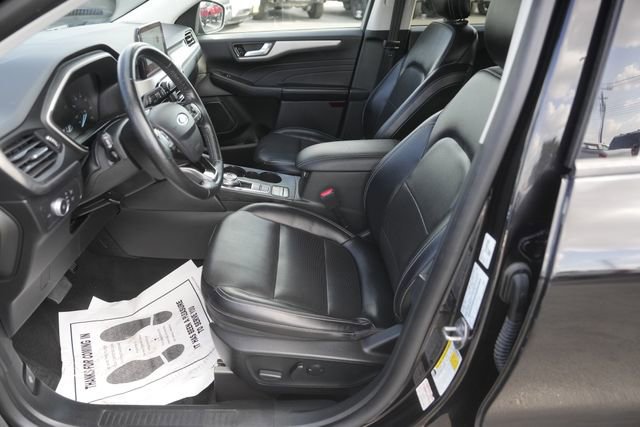 Certified 2021 Ford Escape SEL image 9