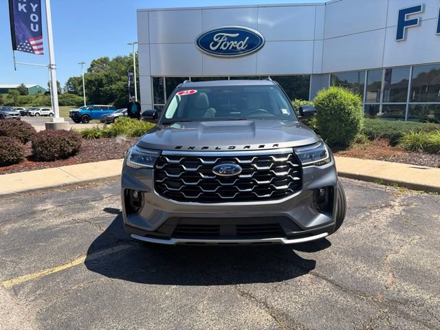Certified 2025 Ford Explorer Platinum w/ Ultimate Package AWD/4WD image 2