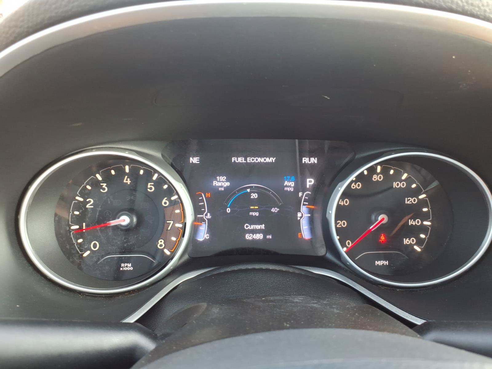 Used 2020 Jeep Compass Latitude AWD/4WD image 18