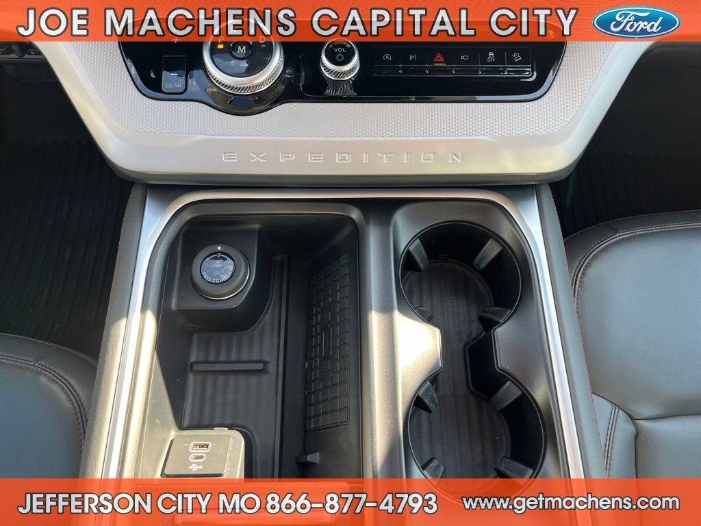 Certified 2025 Ford Expedition Max Active image 16