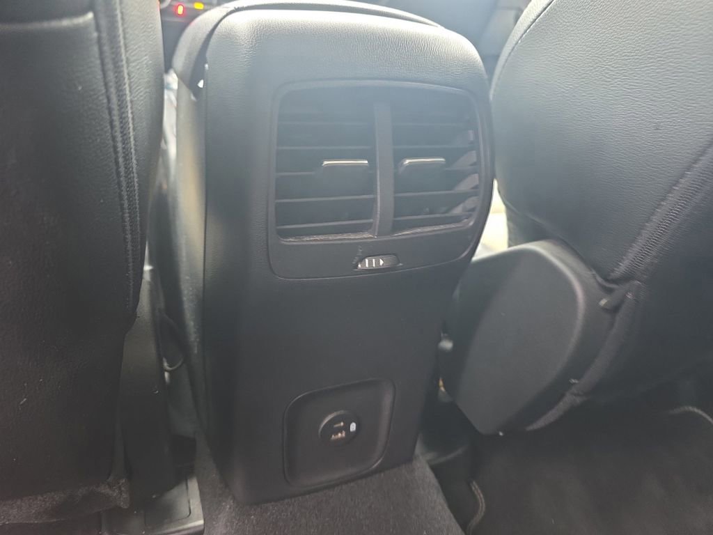 Certified 2022 Ford Escape Titanium w/ Titanium Elite Package image 29