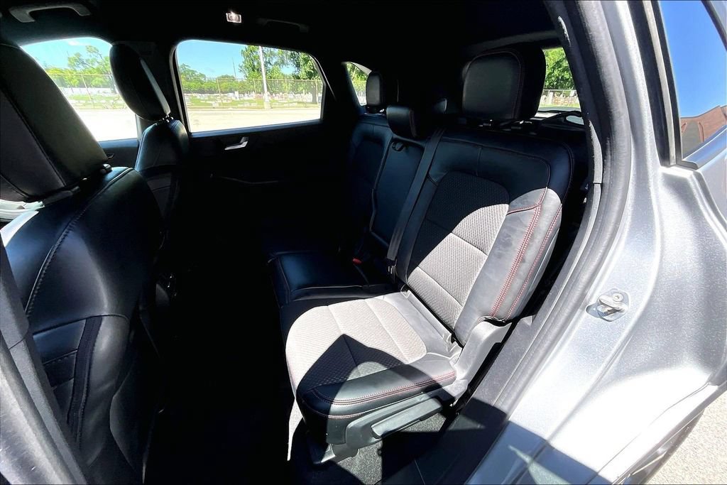 Certified 2024 Ford Escape ST-Line w/ Tech Pack #1 AWD/4WD image 24