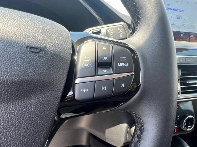 Certified 2024 Ford Escape Active AWD/4WD image 10