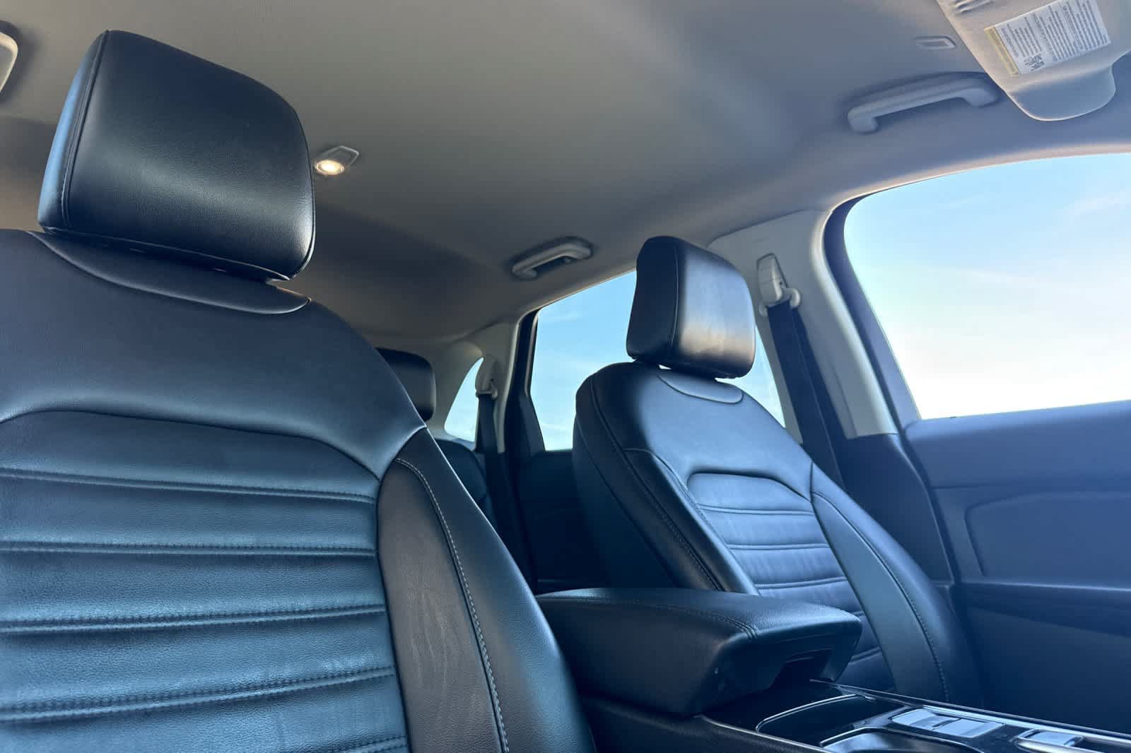 Certified 2020 Ford Edge SEL AWD/4WD image 17