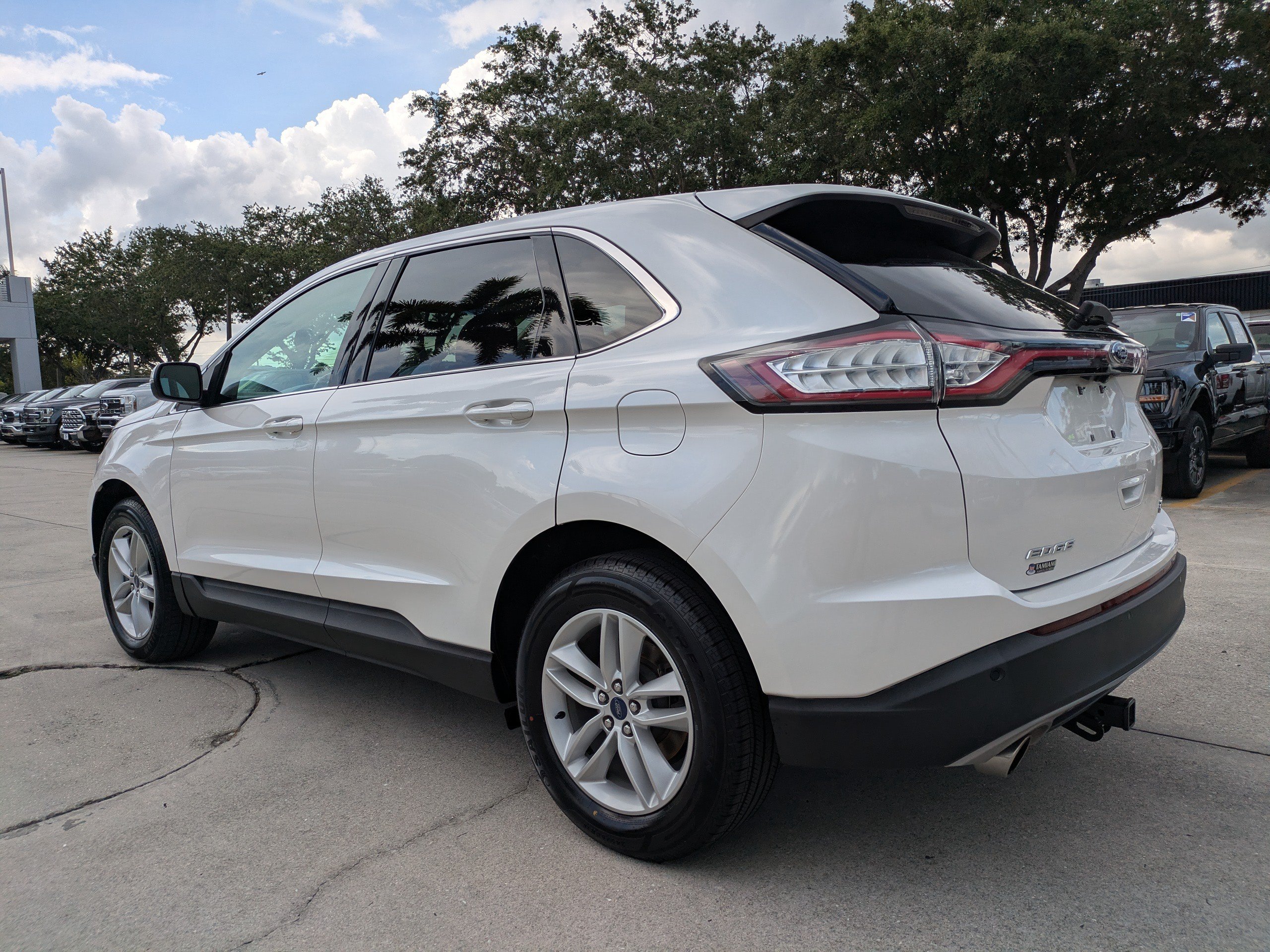 Certified 2017 Ford Edge SEL w/ Equipment Group 201A AWD/4WD image 6