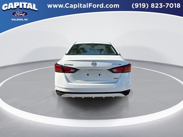 Used 2025 Nissan Altima 2.5 SV AWD/4WD image 7