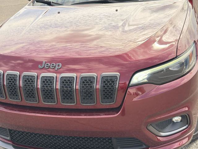 Used 2019 Jeep Cherokee Limited AWD/4WD image 11
