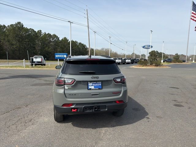 Used 2022 Jeep Compass Trailhawk w/ Trailhawk Elite Group image 4