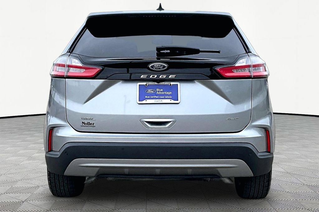 Certified 2023 Ford Edge SEL w/ Convenience Package AWD/4WD image 4