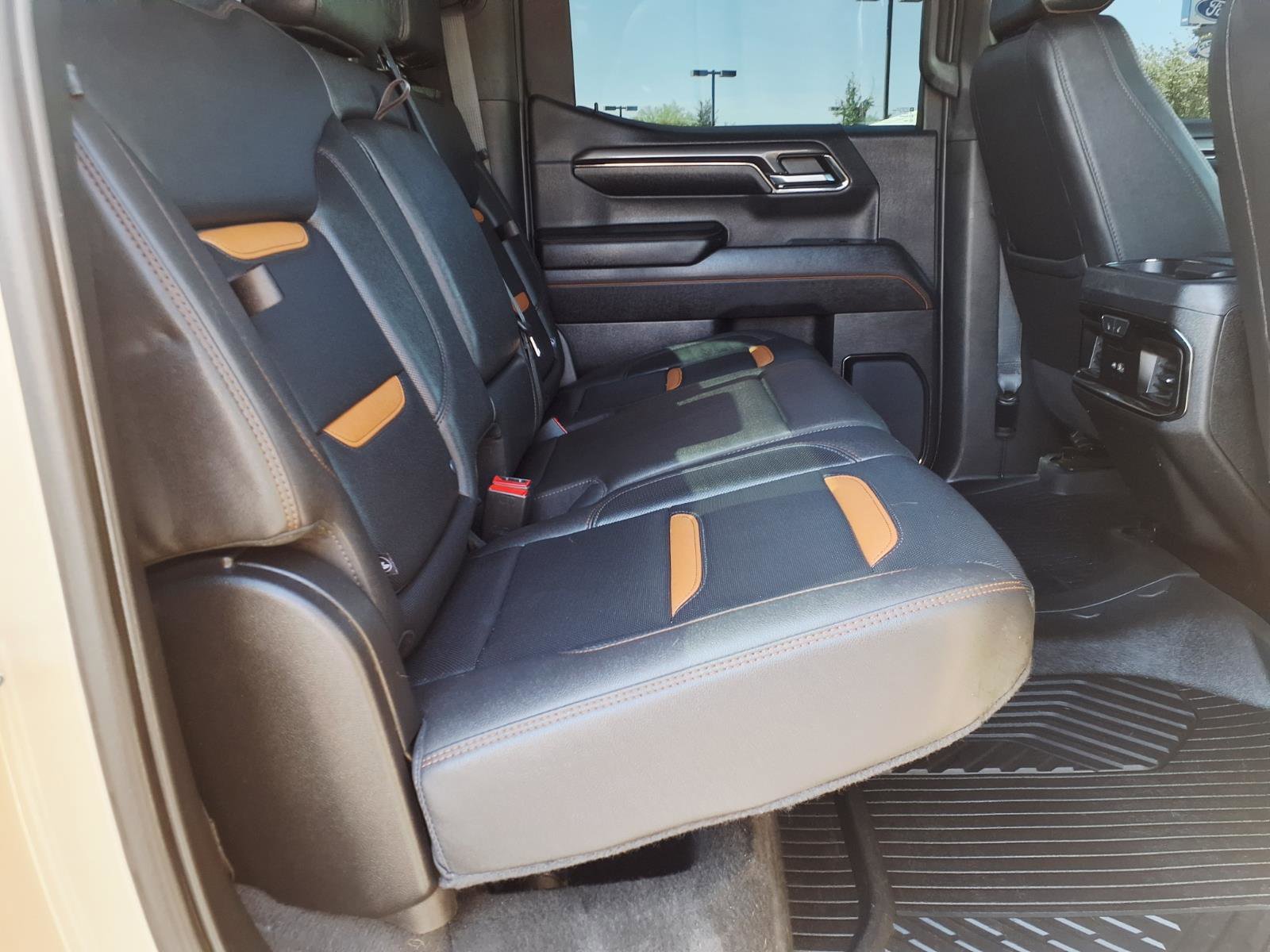 Used 2023 GMC Sierra 1500 AT4 w/ AT4 Premium Package AWD/4WD image 14