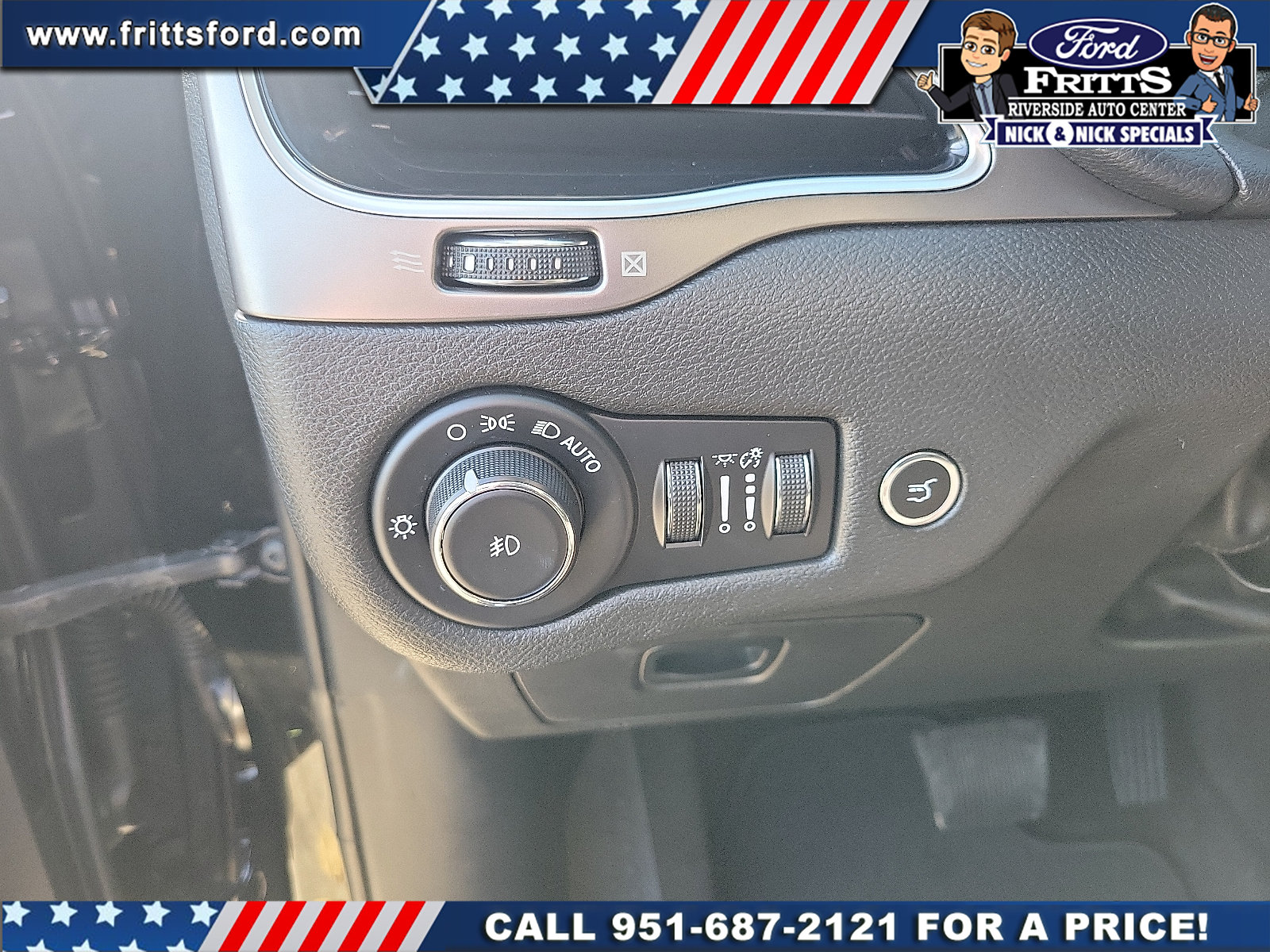Used 2019 Jeep Cherokee Limited FWD image 11